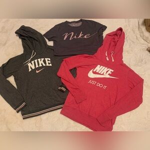 Like new Nike Hoodies and T-Shirt bundle deal